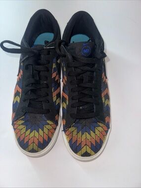 Nike Men's Black Sneakers with Blue, Yellow & Orange Chevron Pattern
